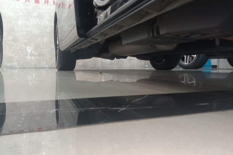Used Toyota Alphard 2020 Dual-Engine 2.5L Prestige Edition Right Side Sill