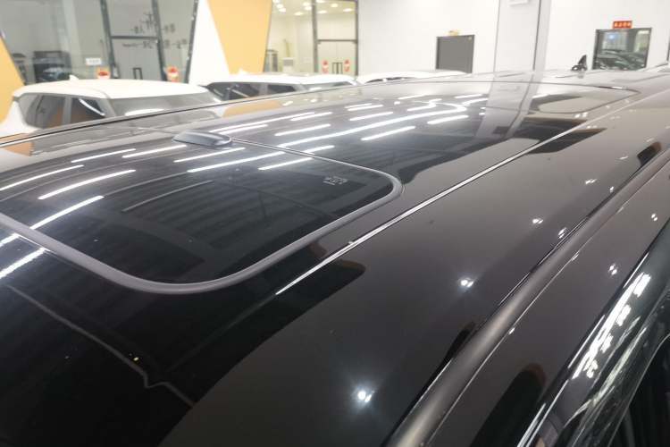 Used Toyota Alphard 2020 Dual-Engine 2.5L Luxury Edition Roof