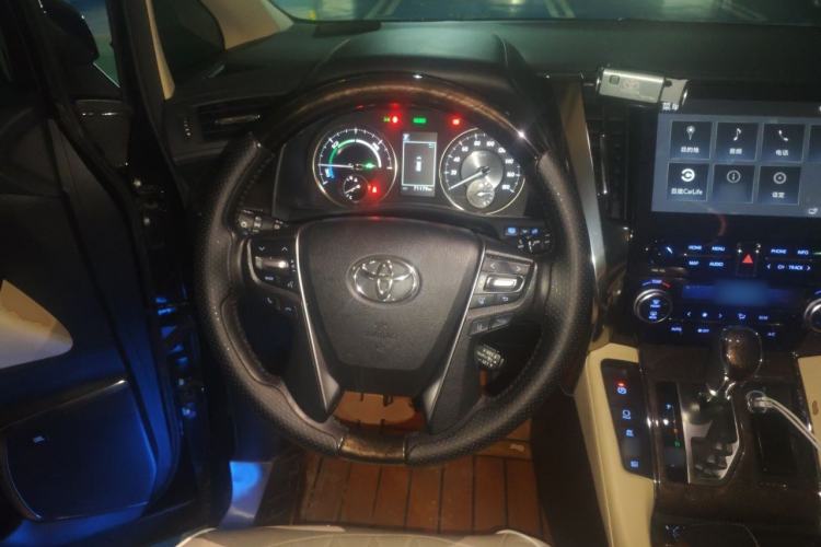 Used Toyota Alphard 2020 Dual-Engine 2.5L Prestige Edition Steering Wheel