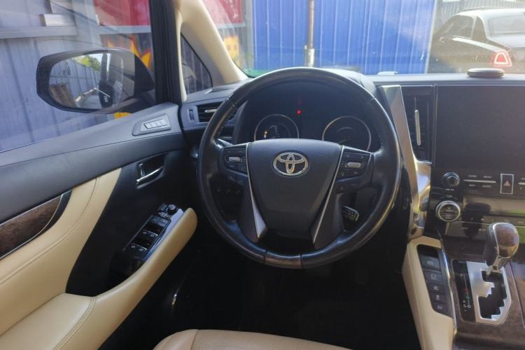 Used Toyota Alphard 2020 Dual-Engine 2.5L Prestige Edition Steering Wheel