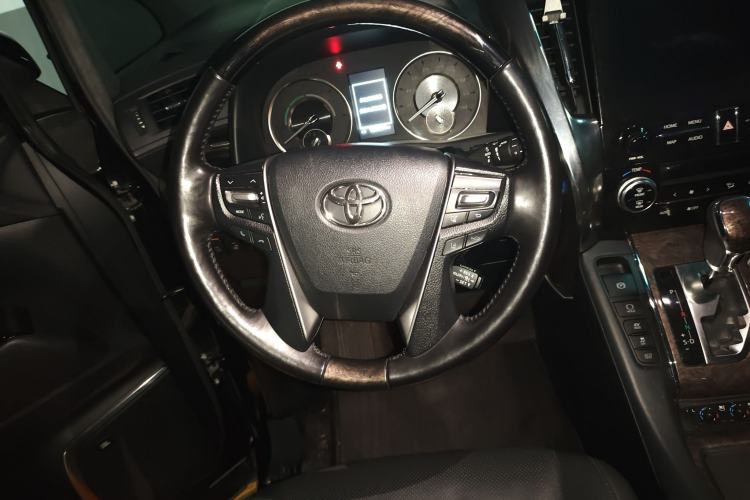 Used Toyota Alphard 2020 Dual-Engine 2.5L Prestige Edition Steering Wheel