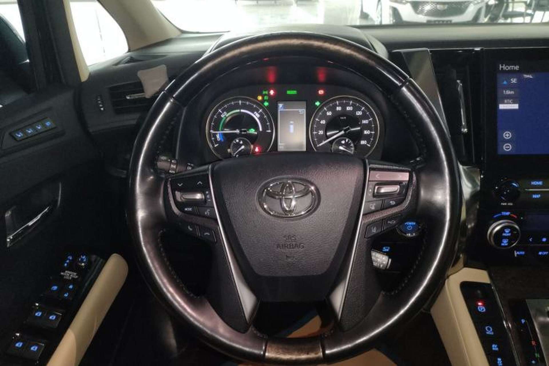 Used Toyota Alphard 2020 Dual-Engine 2.5L Luxury Edition Steering Wheel