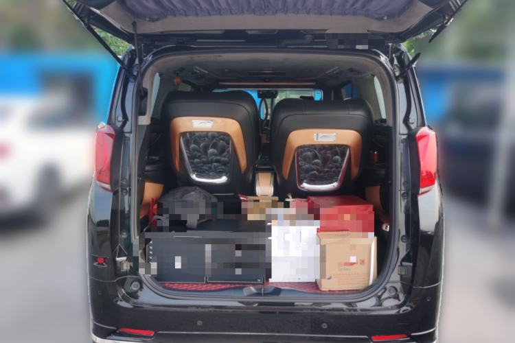 Used Toyota Alphard 2020 Dual-Engine 2.5L Luxury Edition Trunk
