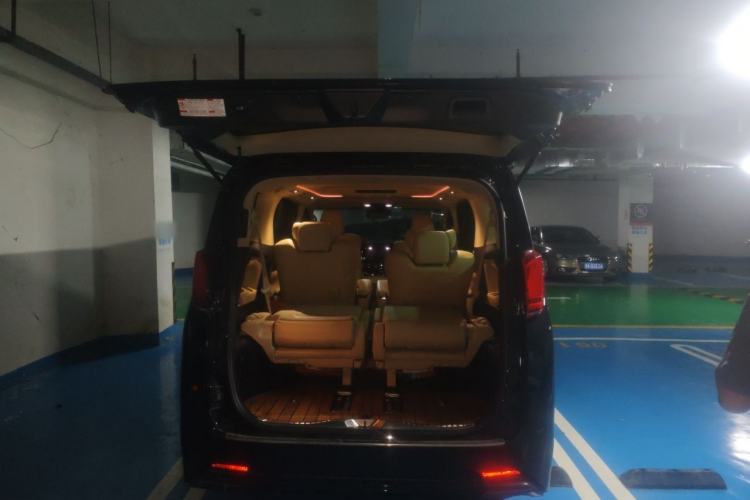 Used Toyota Alphard 2020 Dual-Engine 2.5L Prestige Edition Trunk