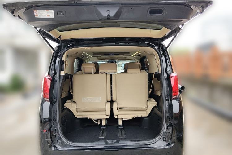 Used Toyota Alphard 2020 Dual-Engine 2.5L Luxury Edition Trunk
