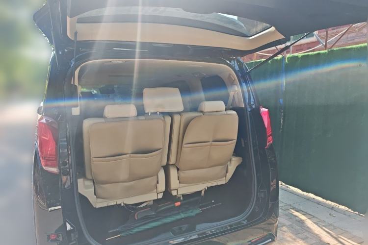 Used Toyota Alphard 2020 Dual-Engine 2.5L Luxury Edition Trunk