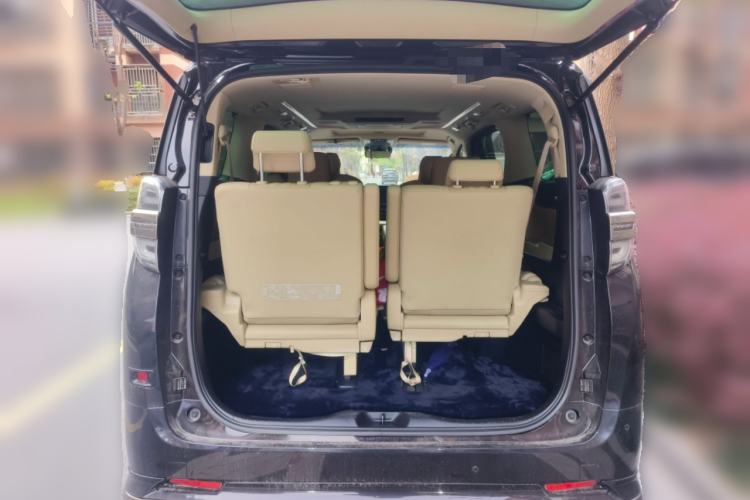 Used Toyota Alphard 2020 Dual-Engine 2.5L Prestige Edition Trunk