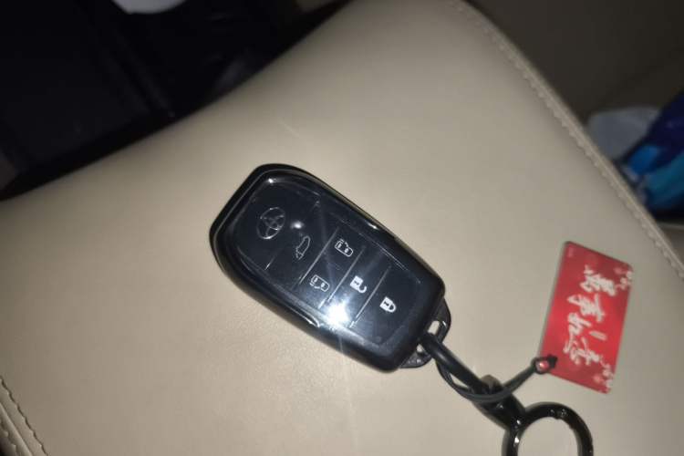 Used Toyota Alphard 2020 Dual-Engine 2.5L Prestige Edition Vehicle Key