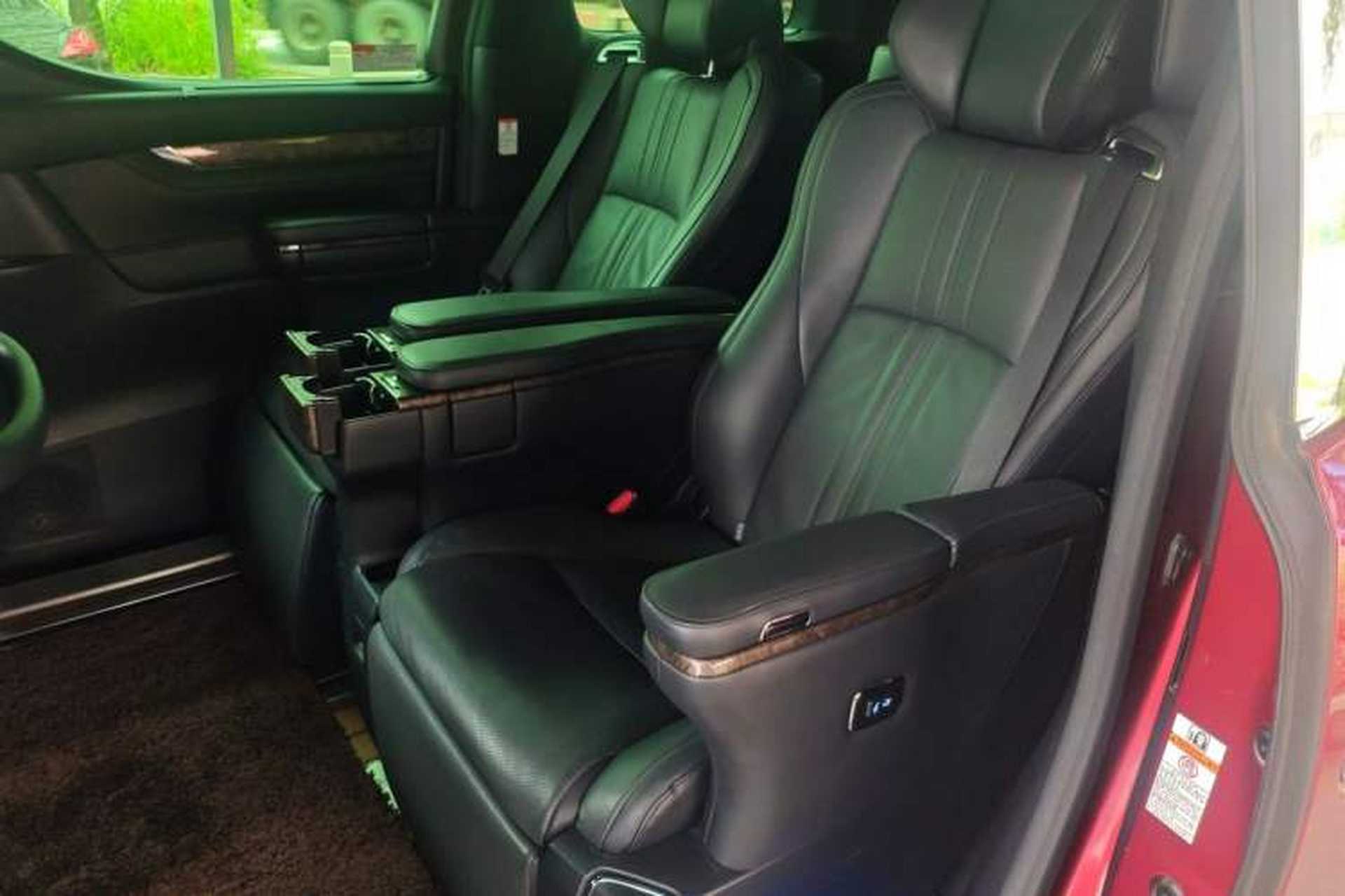 Used Toyota Alphard 2020 Dual-Engine 2.5L Prestige Edition Left Rear Seat