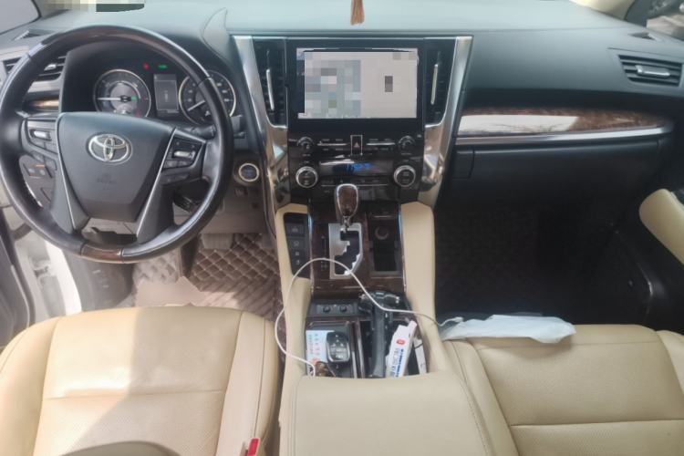 Used Toyota Alphard 2020 Dual-Engine 2.5L Luxury Edition Center Console