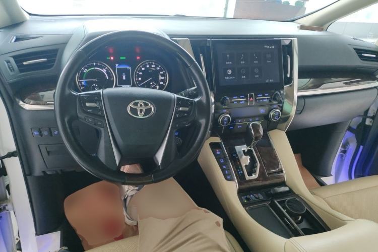 Used Toyota Alphard 2020 Dual-Engine 2.5L Luxury Edition Center Console