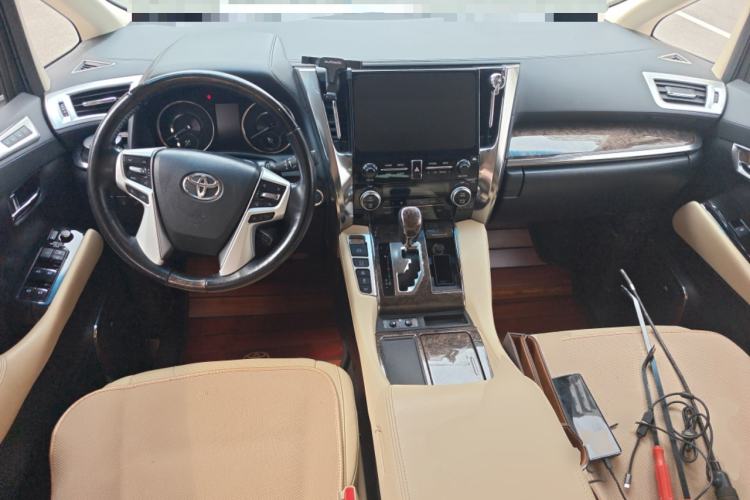 Used Toyota Alphard 2020 Dual-Engine 2.5L Prestige Edition Center Console