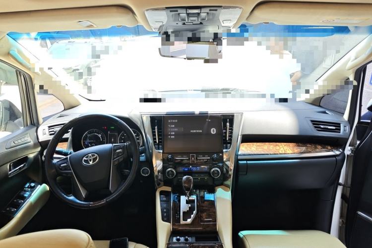 Used Toyota Alphard 2020 Dual-Engine 2.5L Luxury Edition Center Console