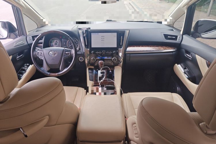 Used Toyota Alphard 2020 Dual-Engine 2.5L Luxury Edition Center Console