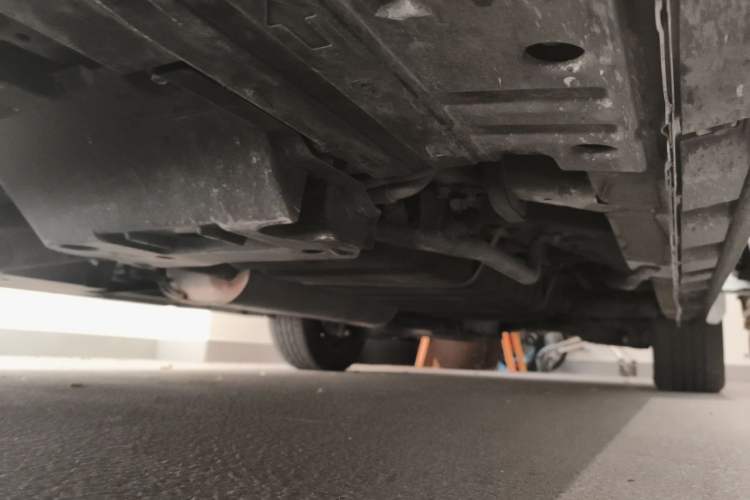 Used Toyota Alphard  Chassis Front Left