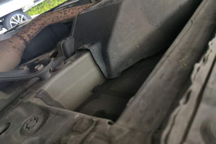Used Toyota Alphard 2020 Dual-Engine 2.5L Luxury Edition Chassis Front Right