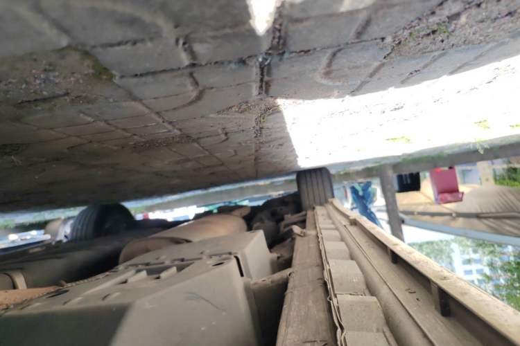 Used Toyota Alphard 2020 Dual-Engine 2.5L Prestige Edition Chassis Front Right