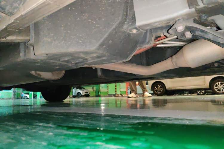 Used Toyota Alphard 2020 Dual-Engine 2.5L Luxury Edition Chassis Front Right