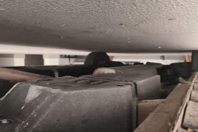 Used Toyota Alphard  Chassis Front Right
