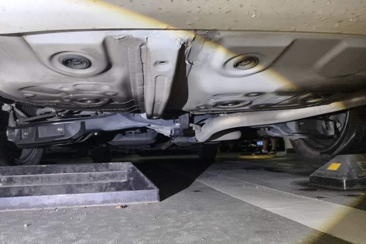 Used Toyota Alphard 2020 Dual-Engine 2.5L Luxury Edition Chassis Rear