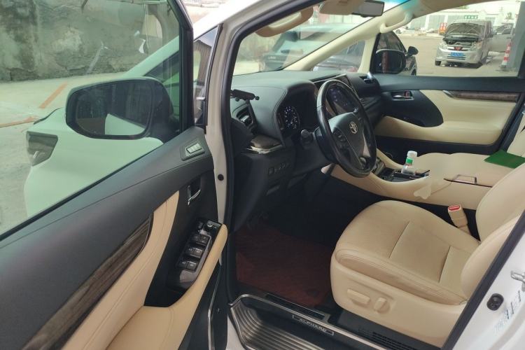 Used Toyota Alphard 2020 Dual-Engine 2.5L Prestige Edition Driver Seat