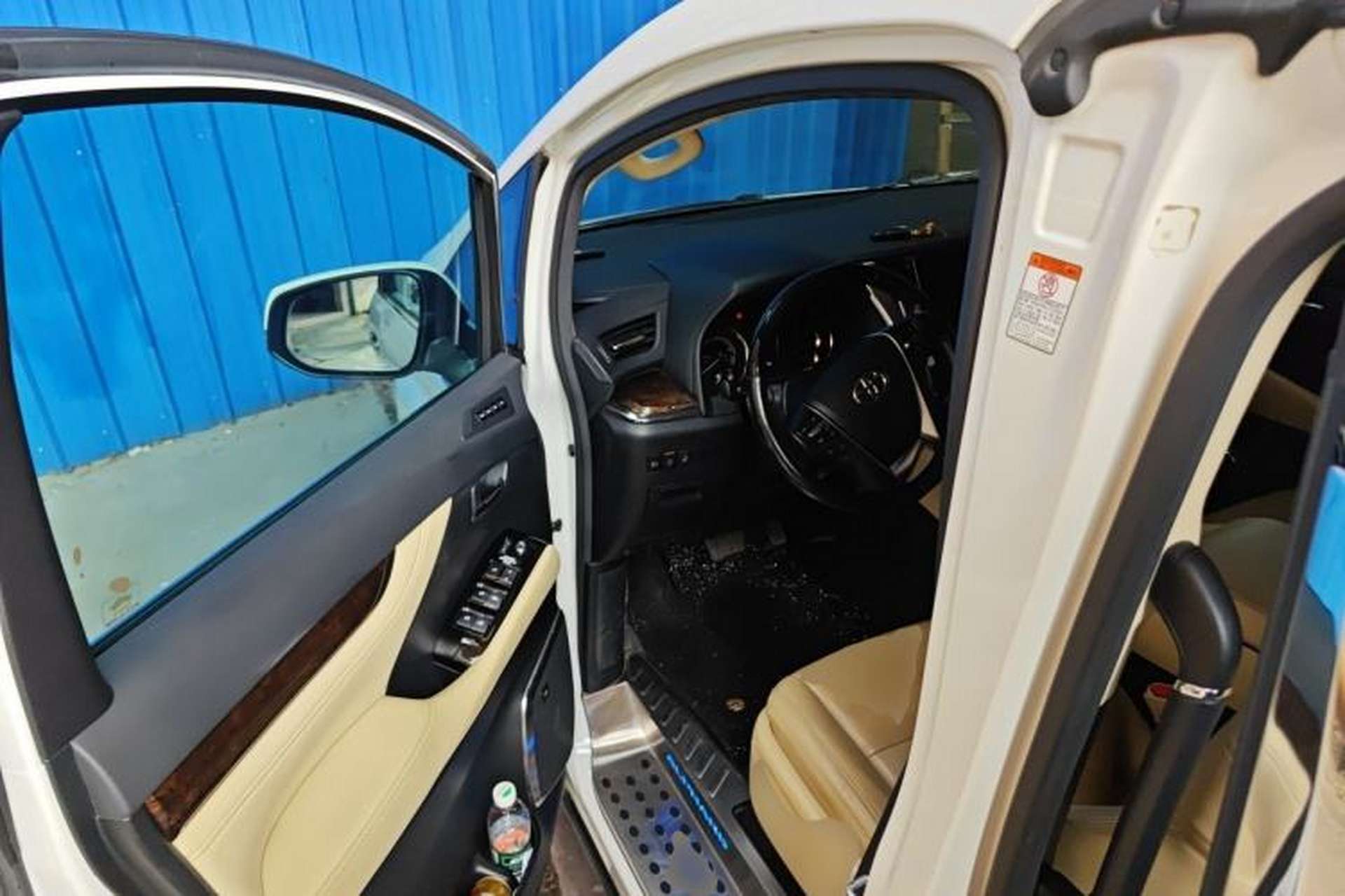 Used Toyota Alphard 2020 Dual-Engine 2.5L Luxury Edition Driver Seat