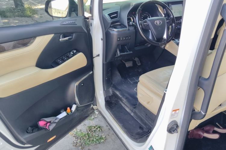 Used Toyota Alphard 2020 Dual-Engine 2.5L Prestige Edition Driver Seat