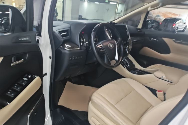 Used Toyota Alphard 2020 Dual-Engine 2.5L Prestige Edition Driver Seat