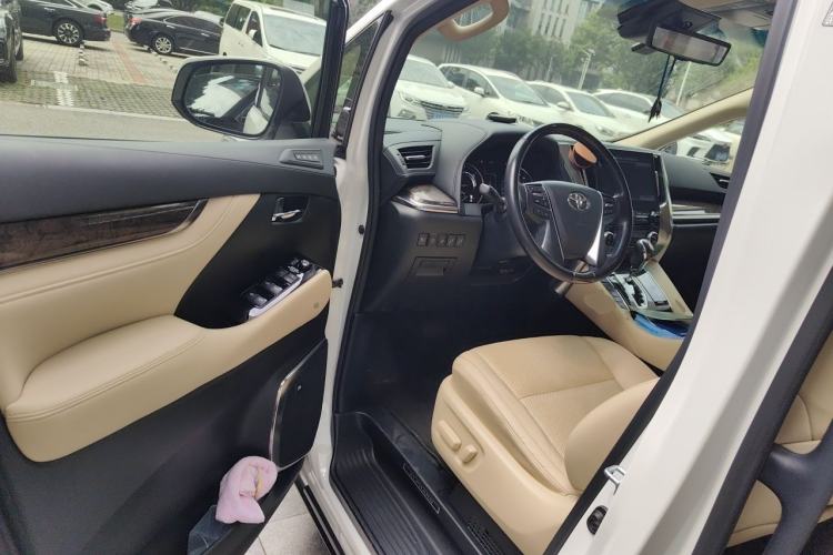 Used Toyota Alphard 2020 Dual-Engine 2.5L Prestige Edition Driver Seat