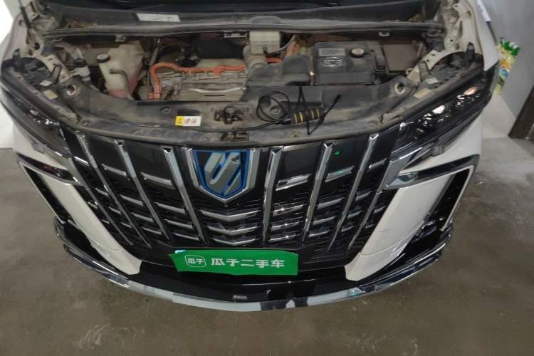 Used Toyota Alphard 2020 Dual-Engine 2.5L Prestige Edition Engine Bay