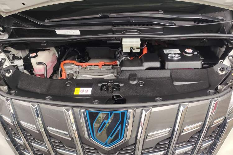 Used Toyota Alphard 2020 Dual-Engine 2.5L Prestige Edition Engine Bay