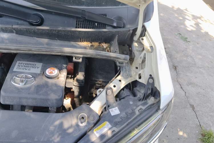Used Toyota Alphard 2020 Dual-Engine 2.5L Prestige Edition Engine Bay Left