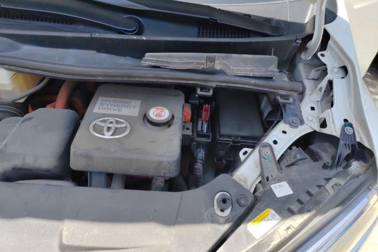 Used Toyota Alphard 2020 Dual-Engine 2.5L Prestige Edition Engine Bay Left