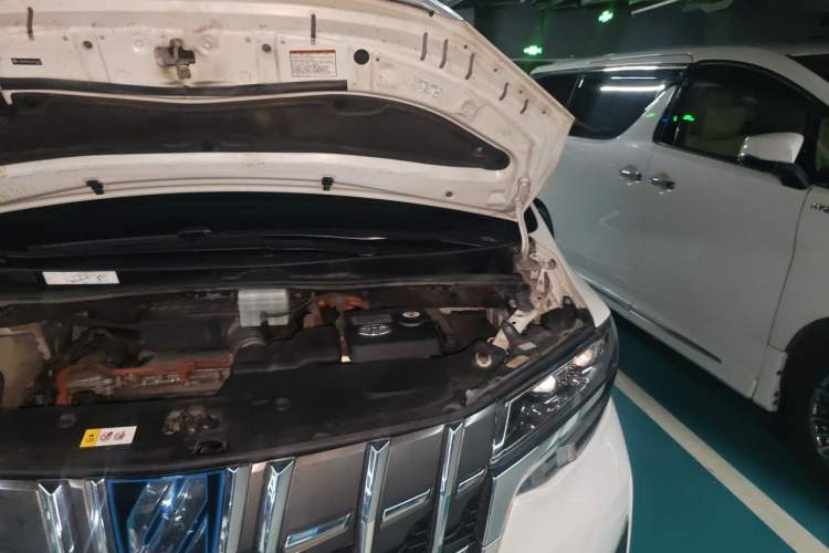 Used Toyota Alphard 2020 Dual-Engine 2.5L Prestige Edition Engine Bay Left