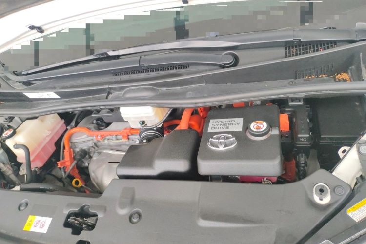 Used Toyota Alphard 2020 Dual-Engine 2.5L Luxury Edition Engine Bay Left
