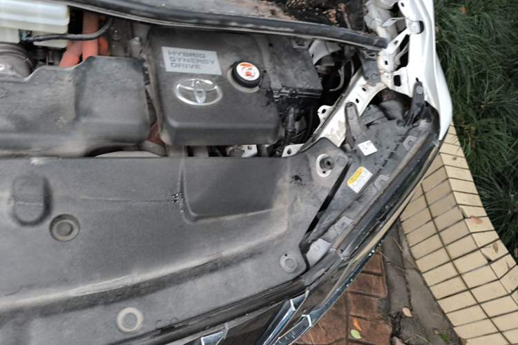 Used Toyota Alphard 2020 Dual-Engine 2.5L Prestige Edition Engine Bay Left
