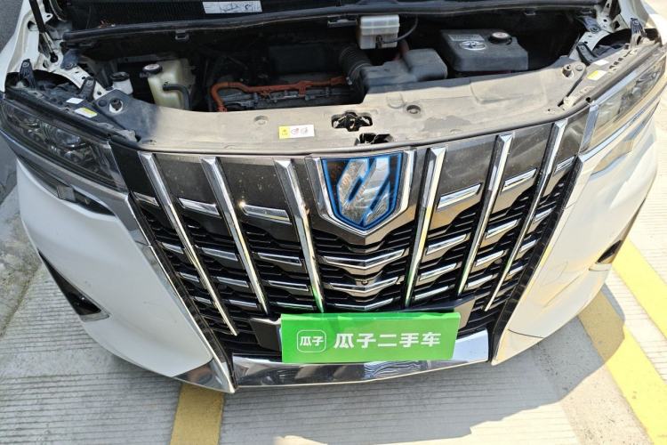 Used Toyota Alphard 2020 Dual-Engine 2.5L Luxury Edition Engine Bay