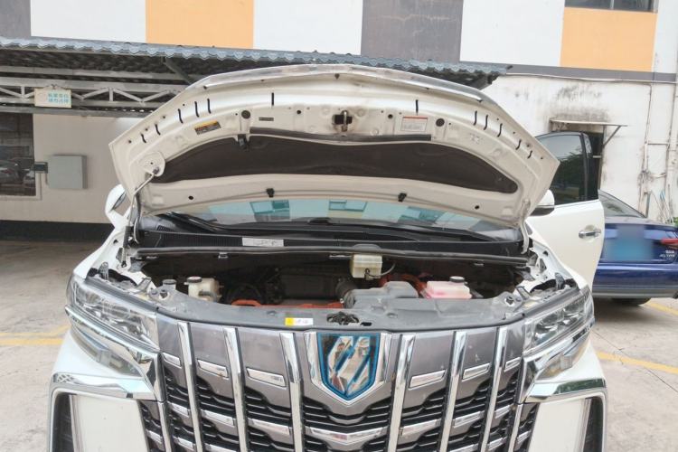 Used Toyota Alphard 2020 Dual-Engine 2.5L Luxury Edition Engine Bay