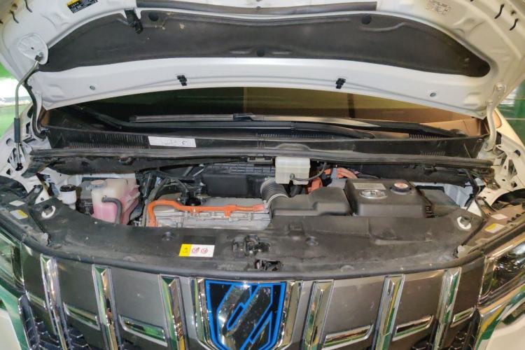 Used Toyota Alphard 2020 Dual-Engine 2.5L Luxury Edition Engine Bay