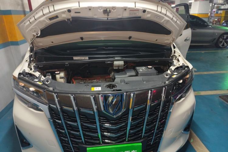 Used Toyota Alphard 2020 Dual-Engine 2.5L Luxury Edition Engine Bay