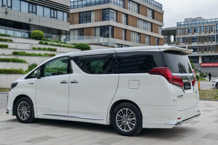 Used Toyota Alphard 2020 Dual-Engine 2.5L Prestige Edition Exterior 3