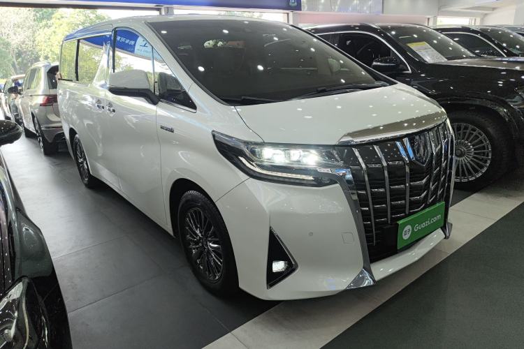 Used Toyota Alphard 2020 Dual-Engine 2.5L Luxury Edition Front Right 45 Deg