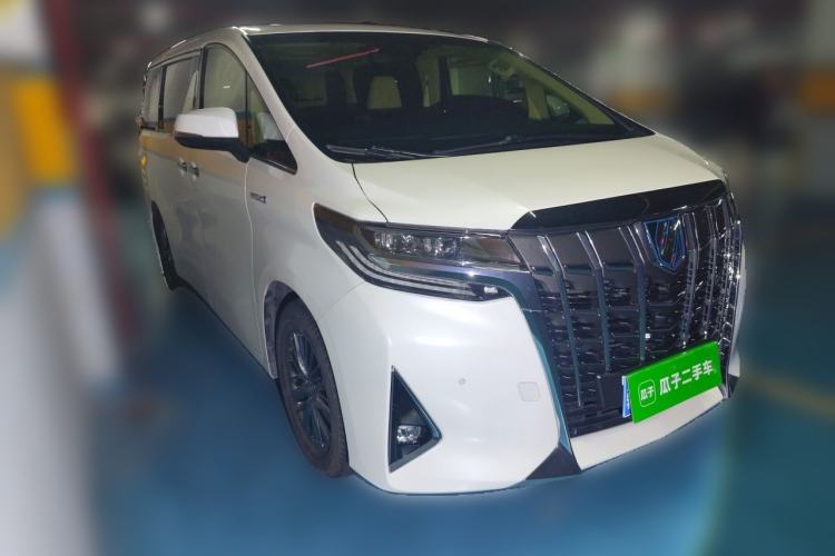 Used Toyota Alphard 2020 Dual-Engine 2.5L Luxury Edition Front Right 45 Deg