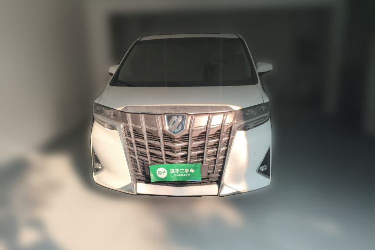 Used Toyota Alphard  Front