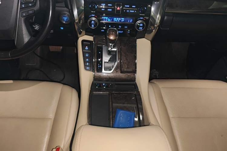 Used Toyota Alphard 2020 Dual-Engine 2.5L Prestige Edition Gear Lever