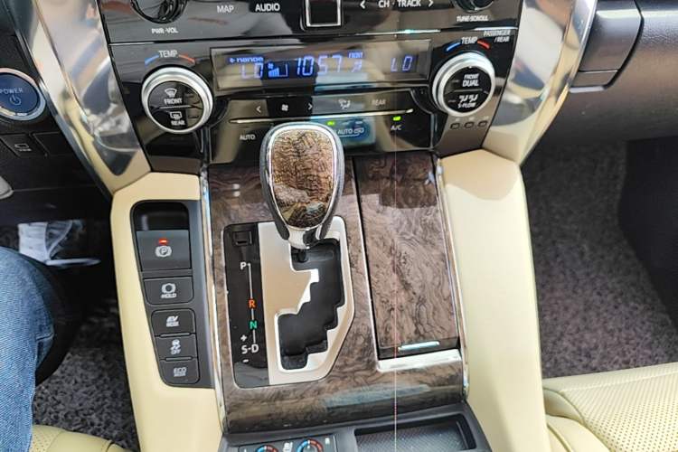 Used Toyota Alphard 2020 Dual-Engine 2.5L Prestige Edition Gear Lever