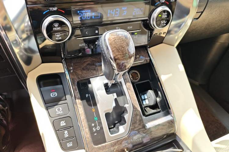 Used Toyota Alphard 2020 Dual-Engine 2.5L Prestige Edition Gear Lever