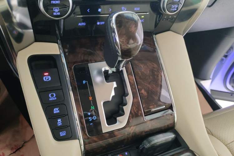 Used Toyota Alphard 2020 Dual-Engine 2.5L Luxury Edition Gear Lever