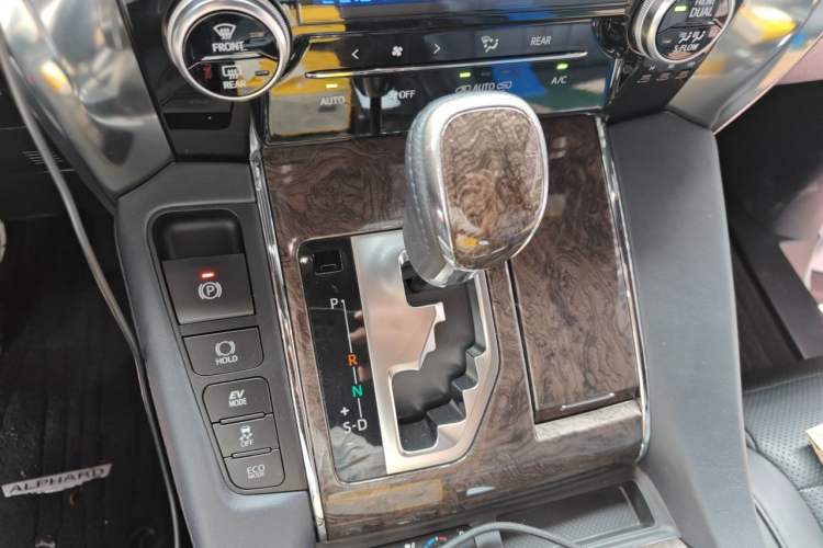 Used Toyota Alphard 2020 Dual-Engine 2.5L Prestige Edition Gear Lever