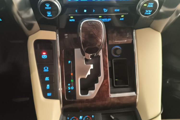 Used Toyota Alphard  Gear Lever